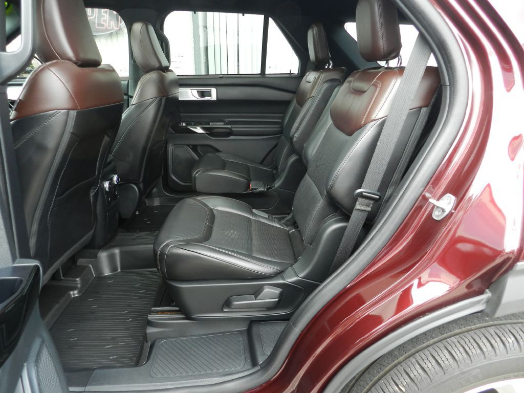 2022 Ford Explorer Image 10