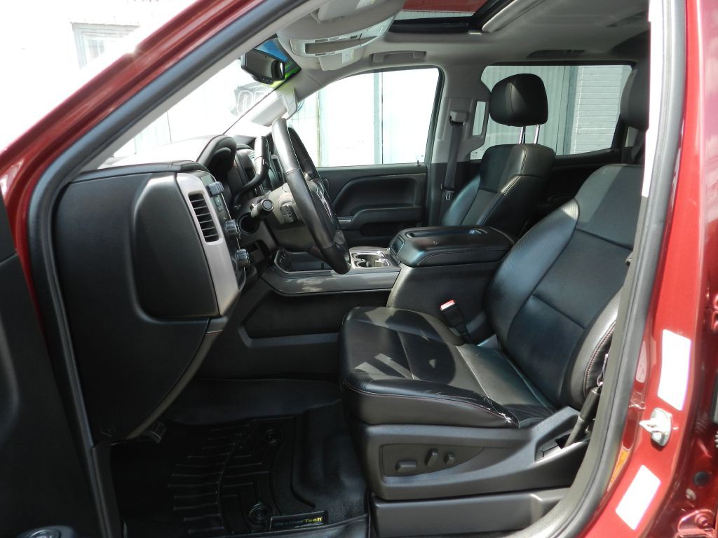 2015 GMC Sierra Image 2