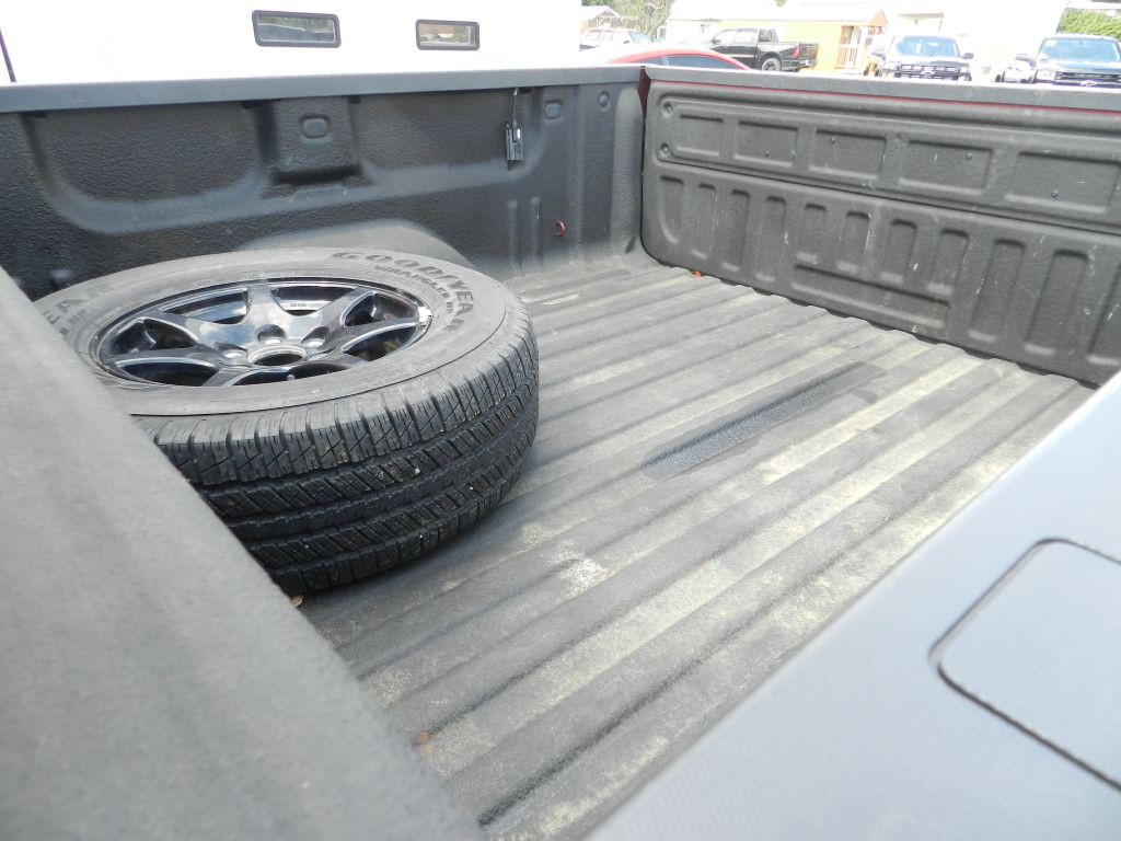 2015 GMC Sierra Image 20