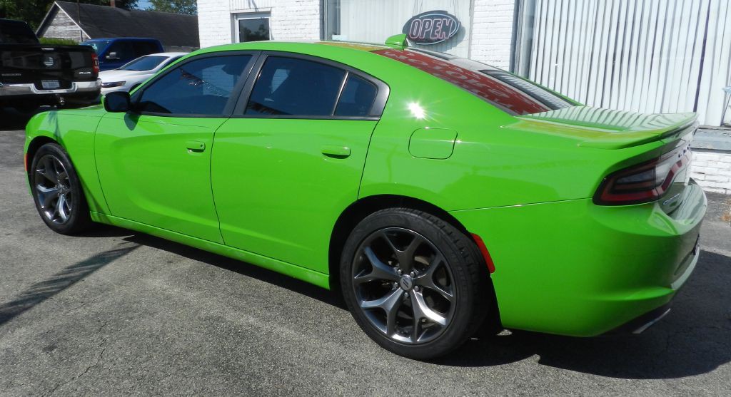 2017 Dodge Charger Image 8