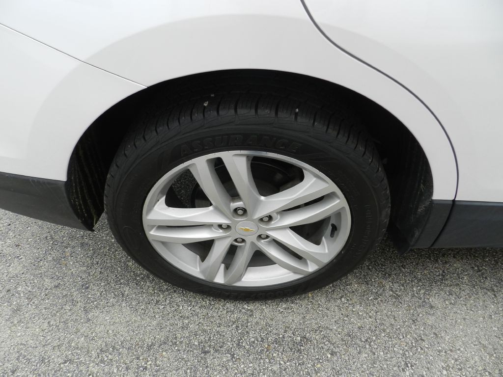 2018 Chevrolet Equinox Image 24