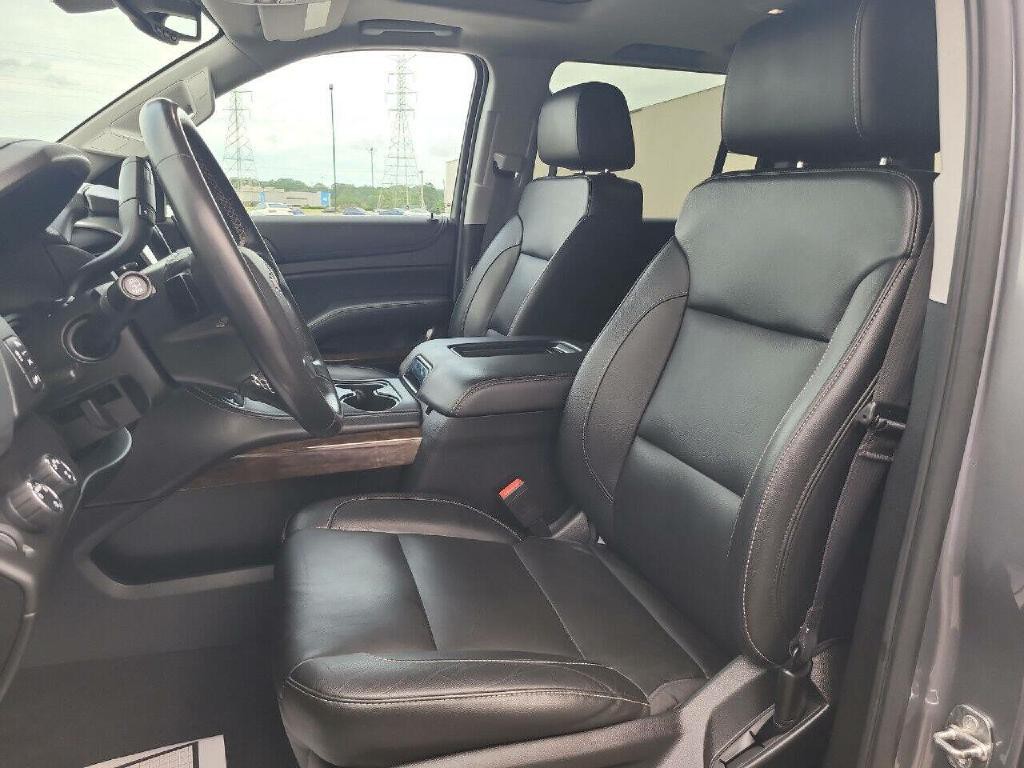 2020 Chevrolet Suburban Image 10