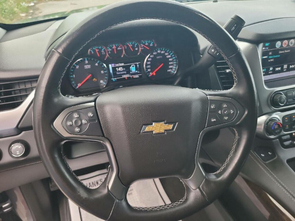 2020 Chevrolet Suburban Image 12