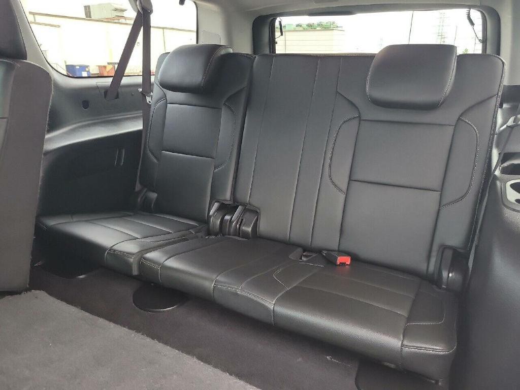 2020 Chevrolet Suburban Image 20