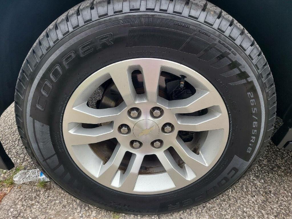 2020 Chevrolet Suburban Image 30