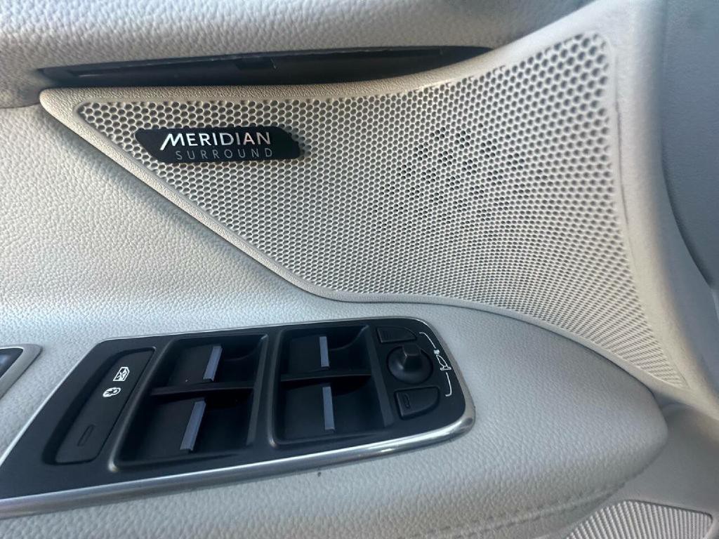 2020 Jaguar XF Image 45