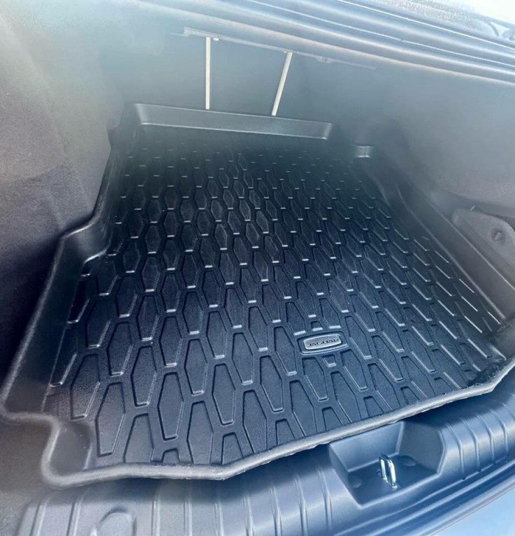 2020 Jaguar XF Image 49