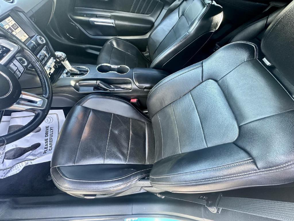 2016 Ford Mustang Image 13