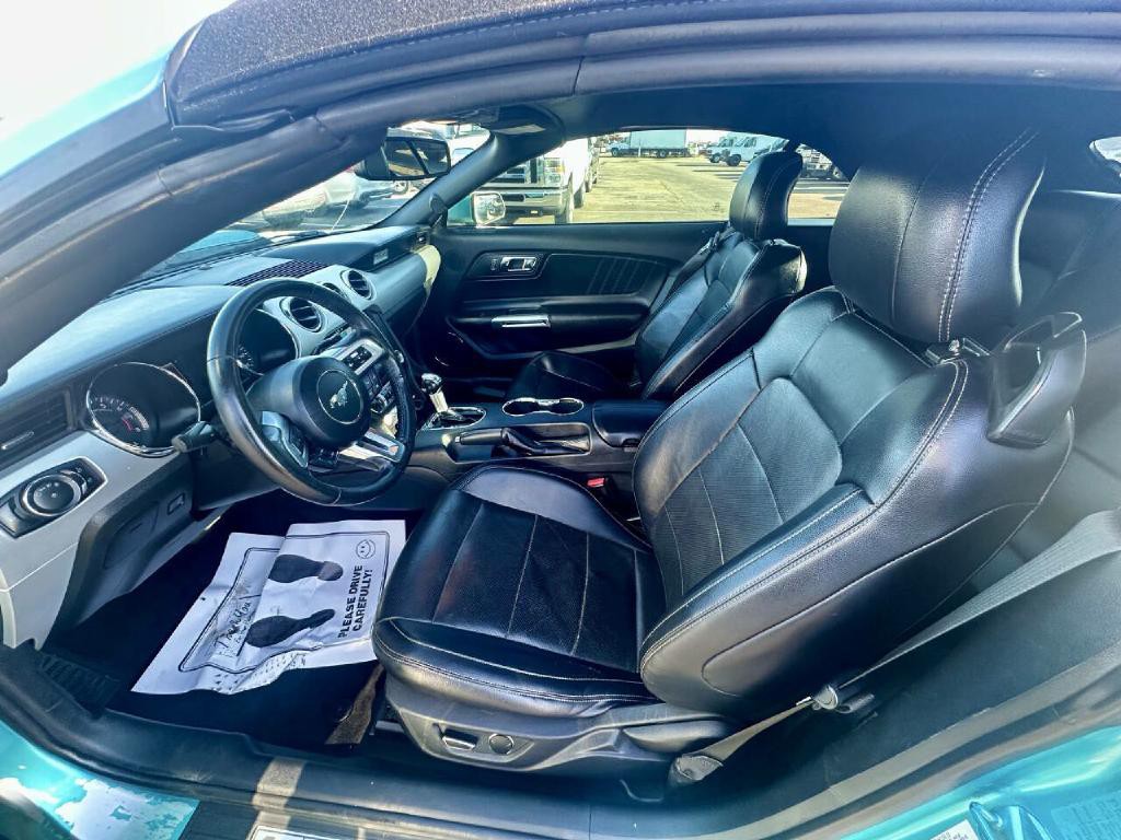 2016 Ford Mustang Image 14