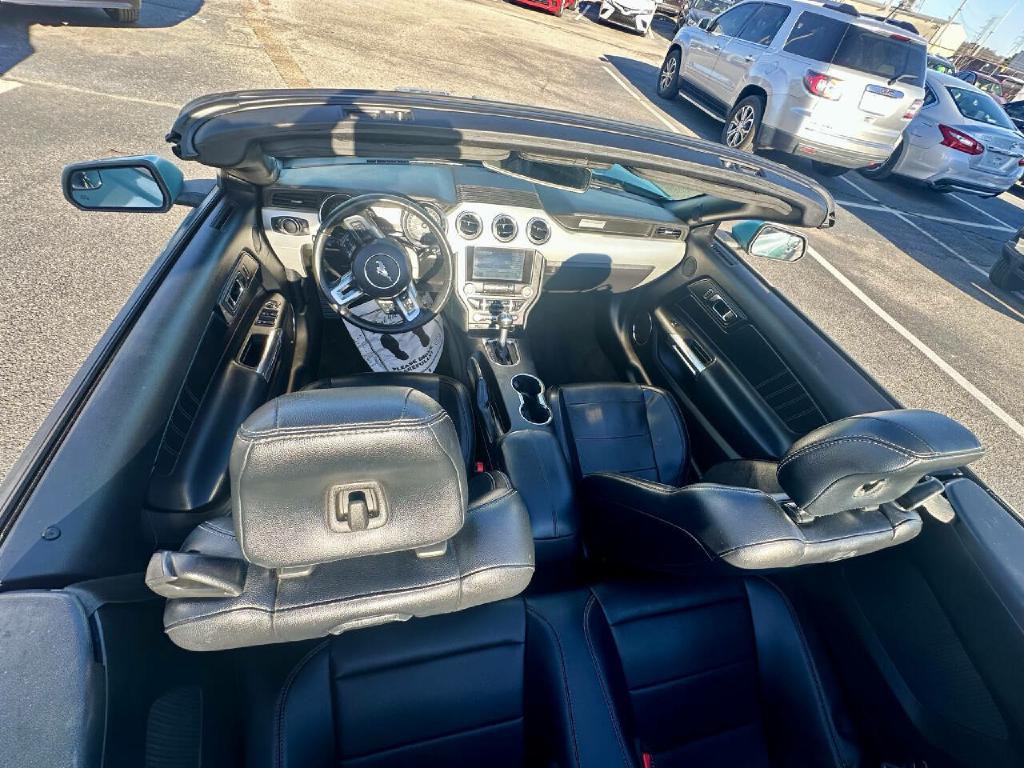 2016 Ford Mustang Image 24