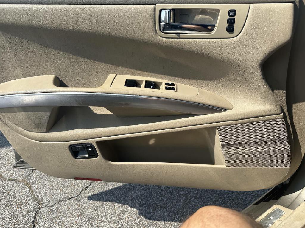 2008 Nissan Maxima Image 24