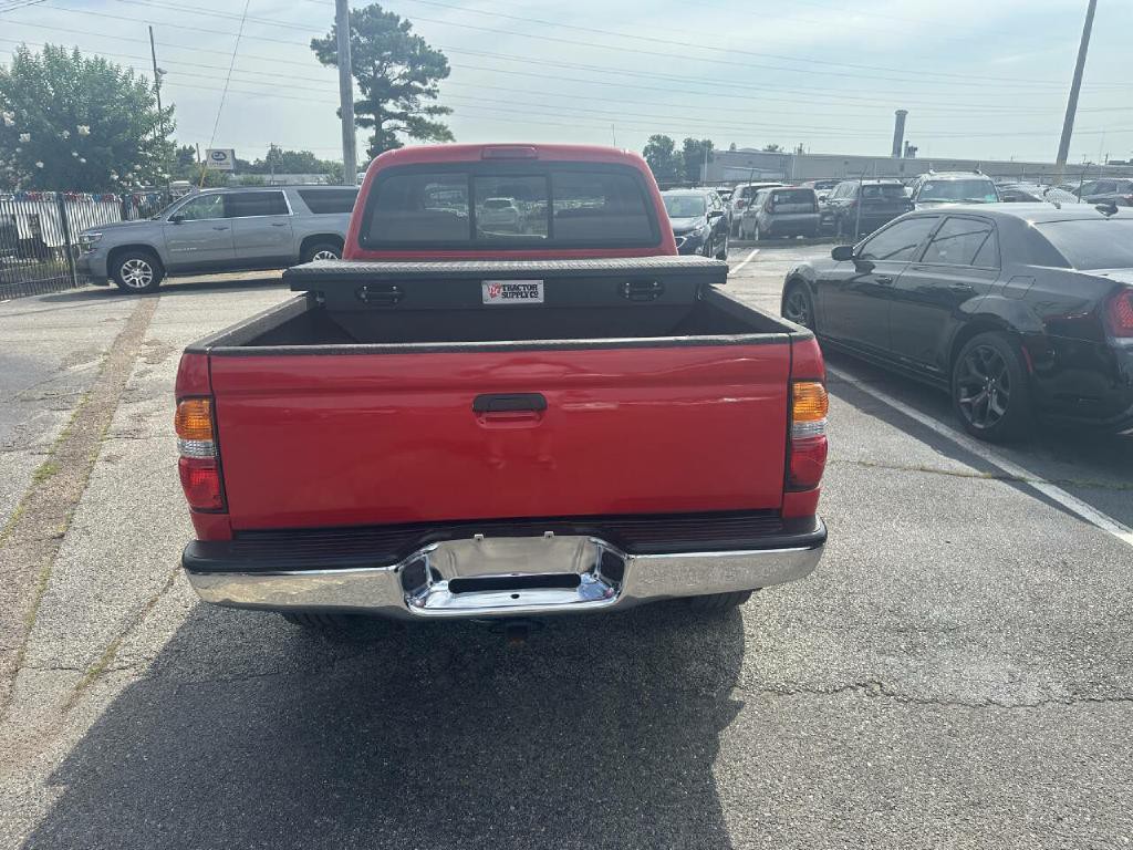 2004 Toyota Tacoma Image 4