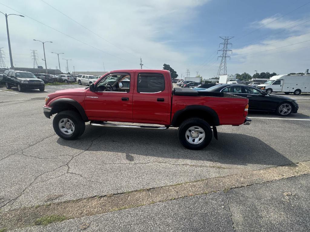 2004 Toyota Tacoma Image 5