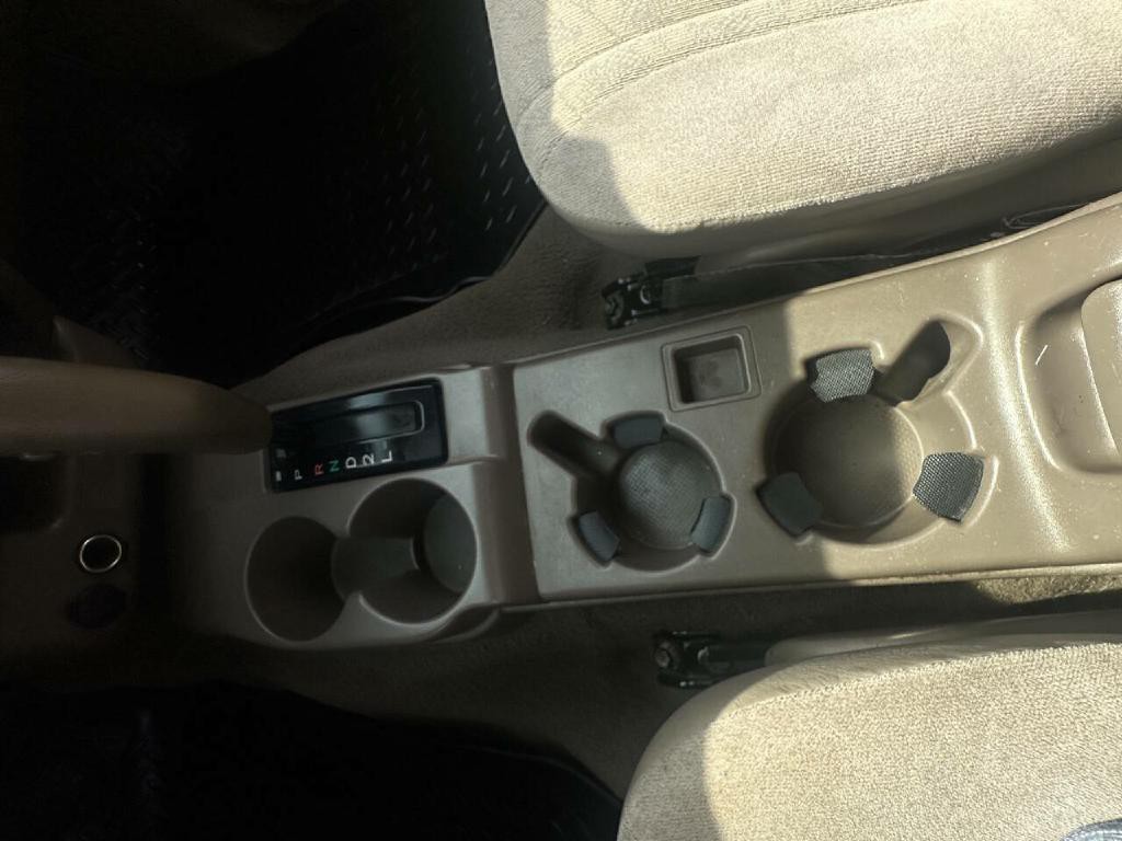 2004 Toyota Tacoma Image 18