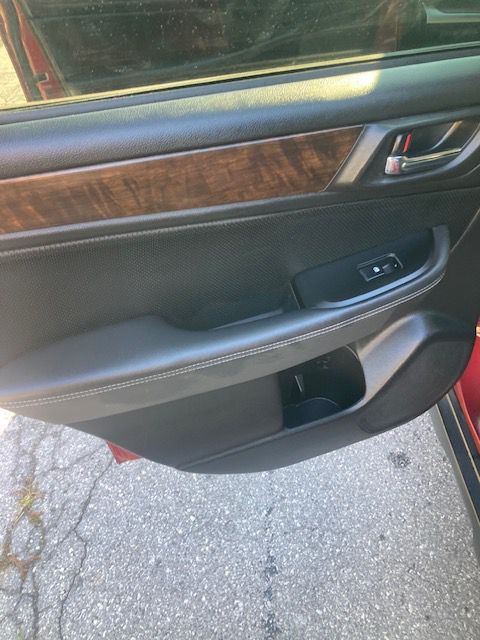 2016 Subaru Outback Image 12