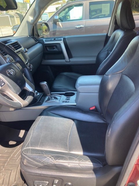 2013 Toyota 4Runner Image 6