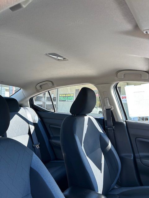 2023 Nissan Versa Image 15