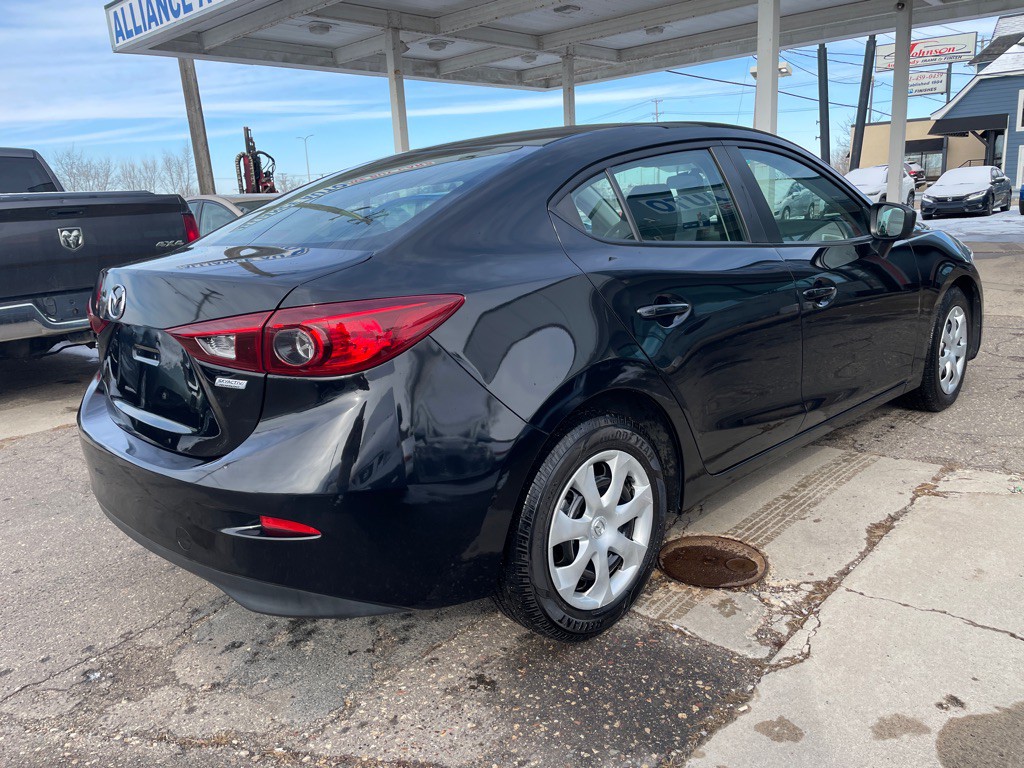 2017 Mazda Mazda3 Image 4