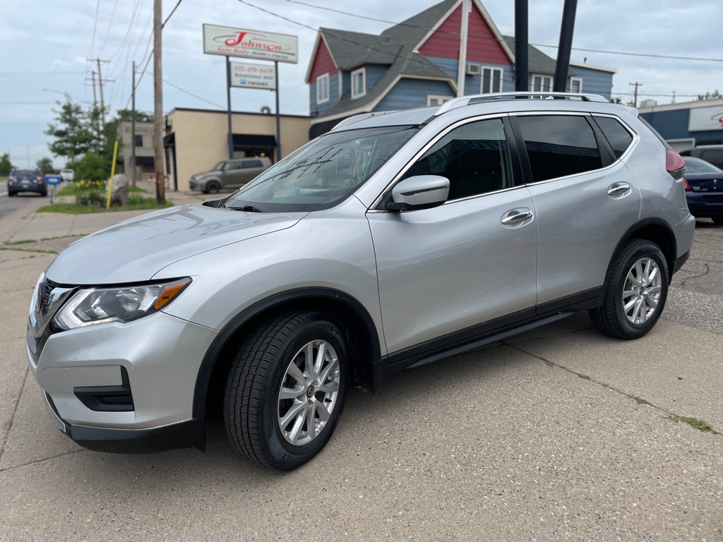 2018 Nissan Rogue Image 3