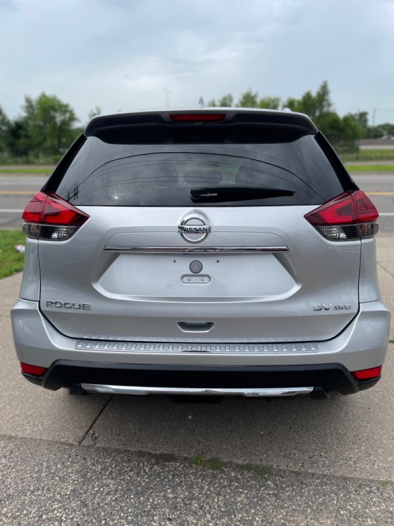 2018 Nissan Rogue Image 5