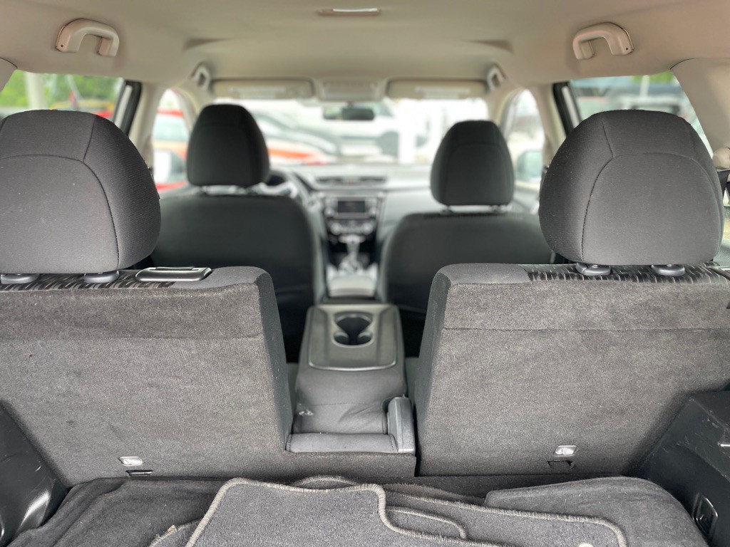 2018 Nissan Rogue Image 22