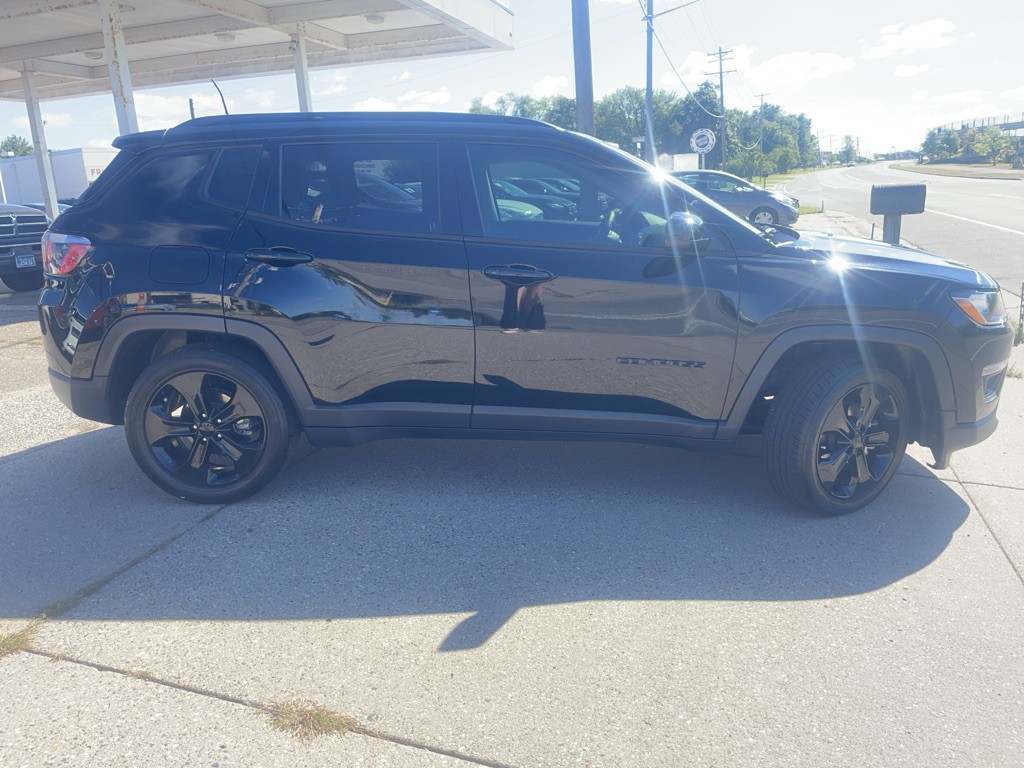 2019 Jeep Compass Image 3