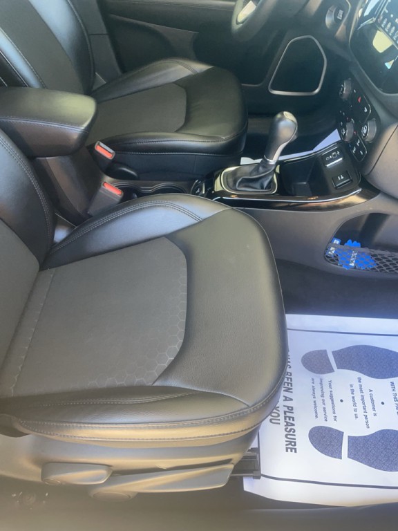 2019 Jeep Compass Image 6