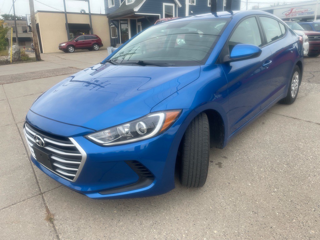 2017 Hyundai Elantra Image 9