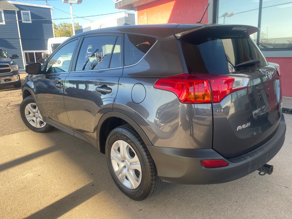 2015 Toyota Rav4 Image 6