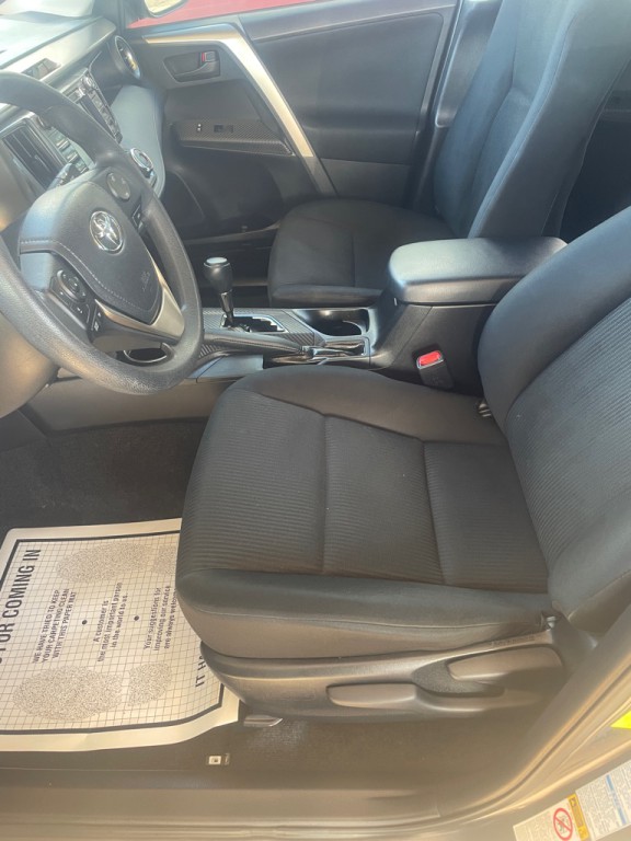 2015 Toyota Rav4 Image 12