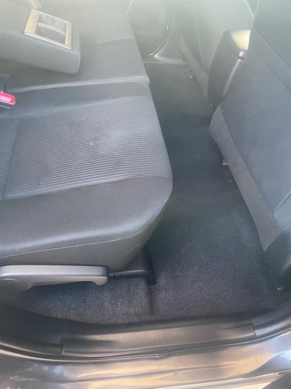 2015 Toyota Rav4 Image 21