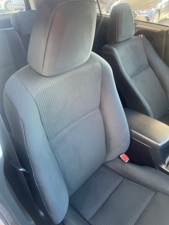 2015 Toyota Rav4 Image 27