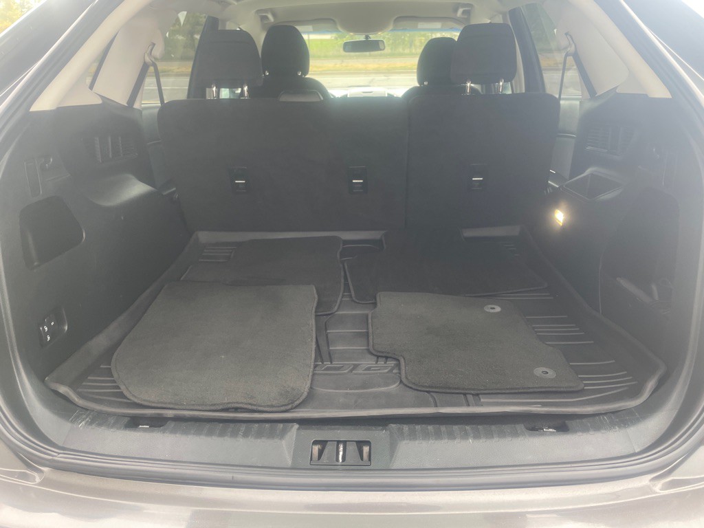 2018 Ford Edge Image 21