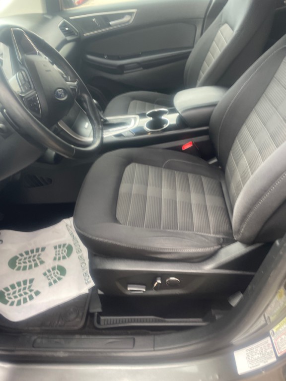 2018 Ford Edge Image 26