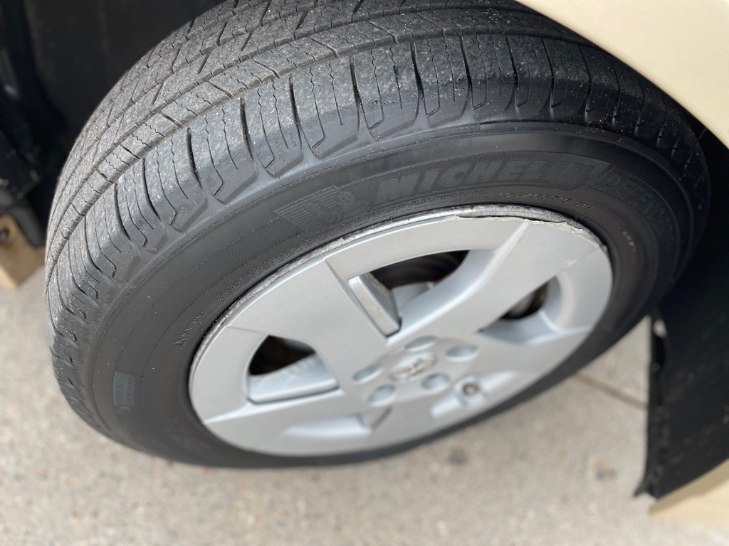 2010 Toyota Prius Image 11