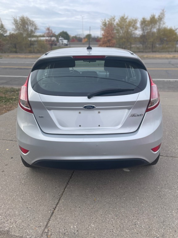 2016 Ford Fiesta Image 5