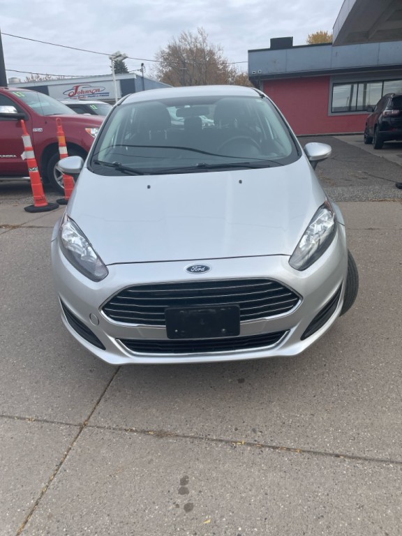 2016 Ford Fiesta Image 8