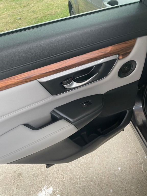 2017 Honda CR-V Image 24