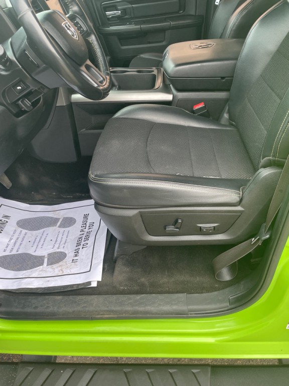 2017 RAM 1500 Image 16