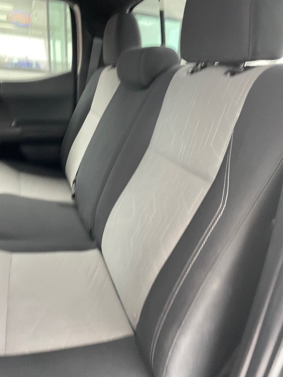 2022 Toyota Tacoma Image 19