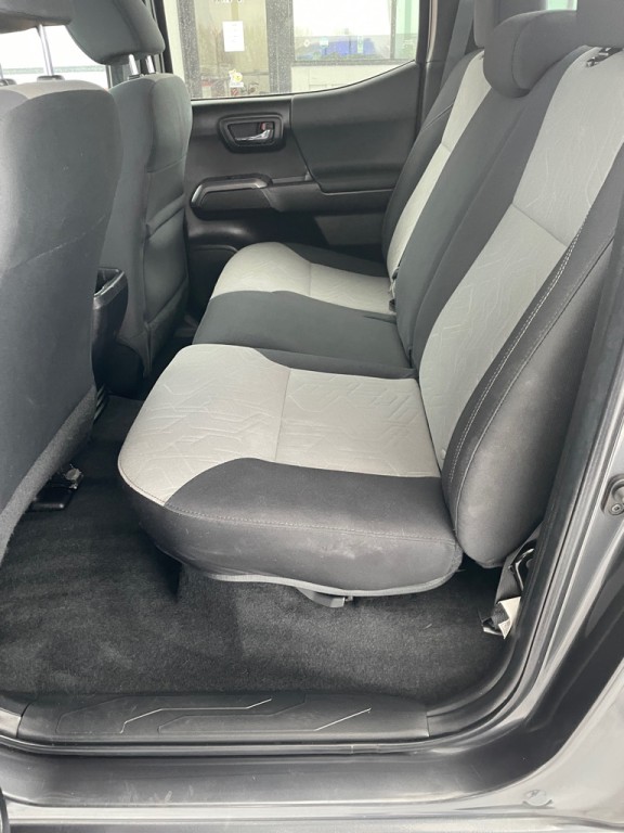 2022 Toyota Tacoma Image 21