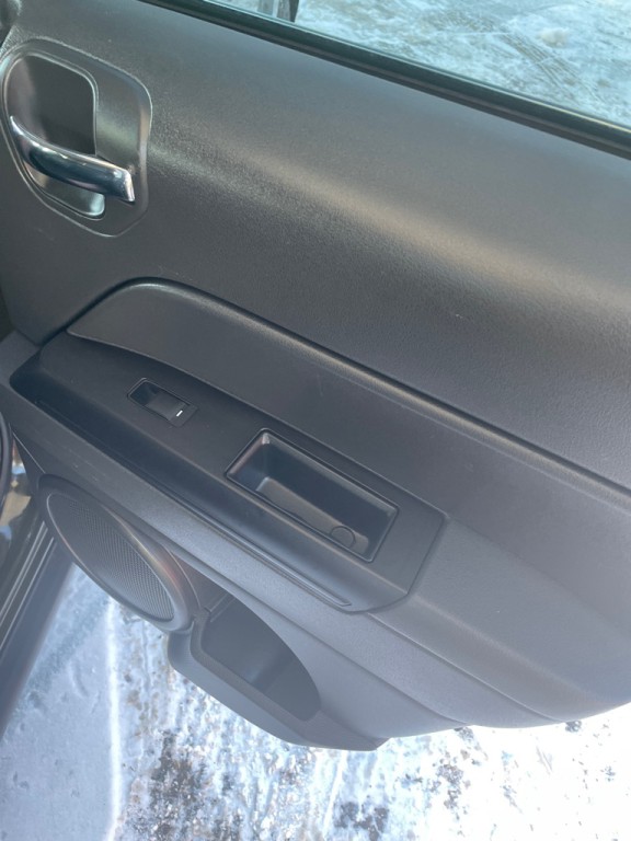 2016 Jeep Patriot Image 18