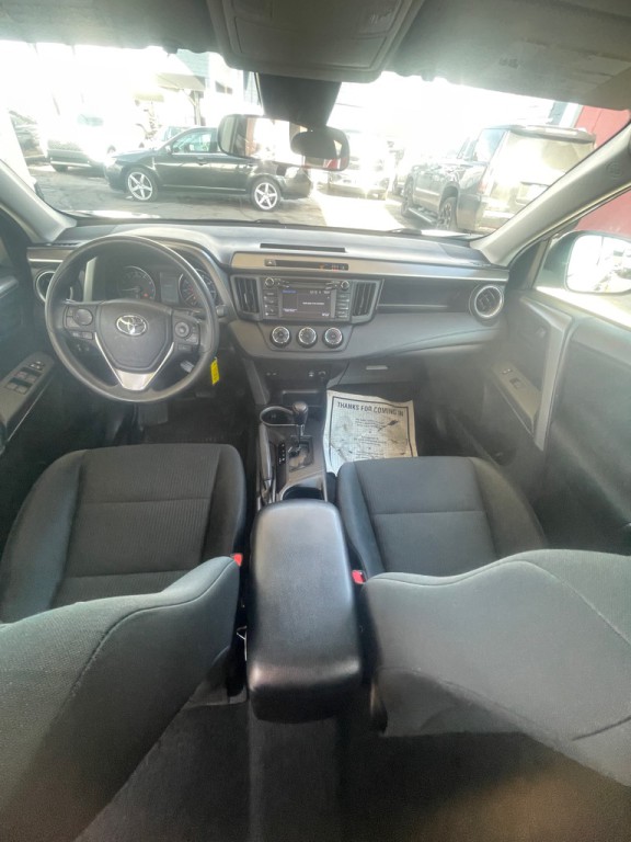 2017 Toyota Rav4 Image 3