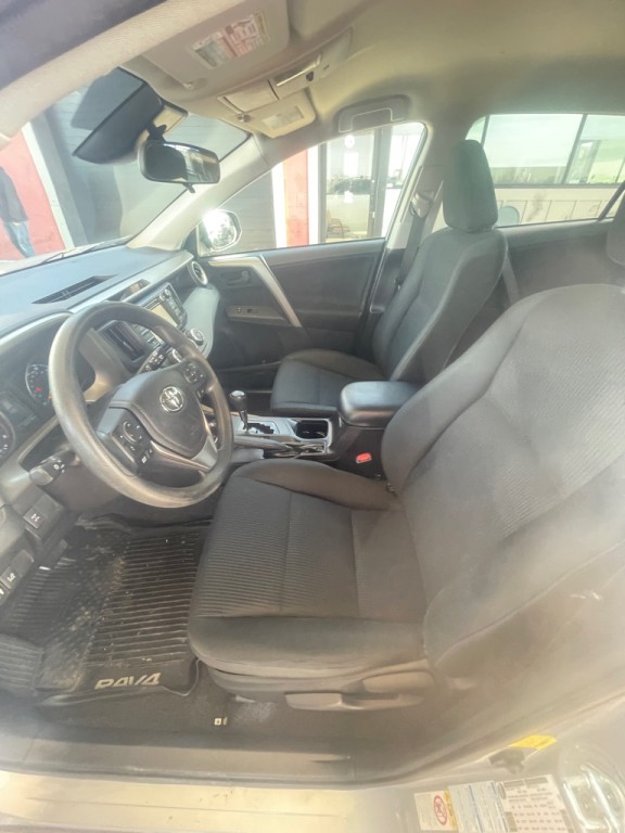 2017 Toyota Rav4 Image 10