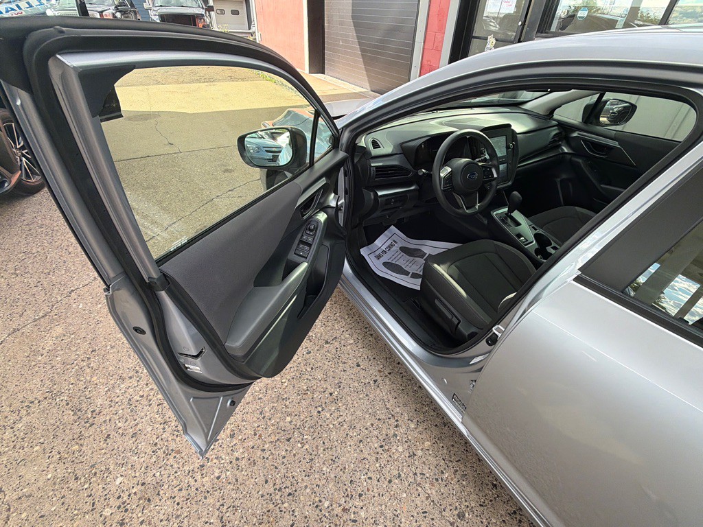 2024 Subaru Impreza Image 12