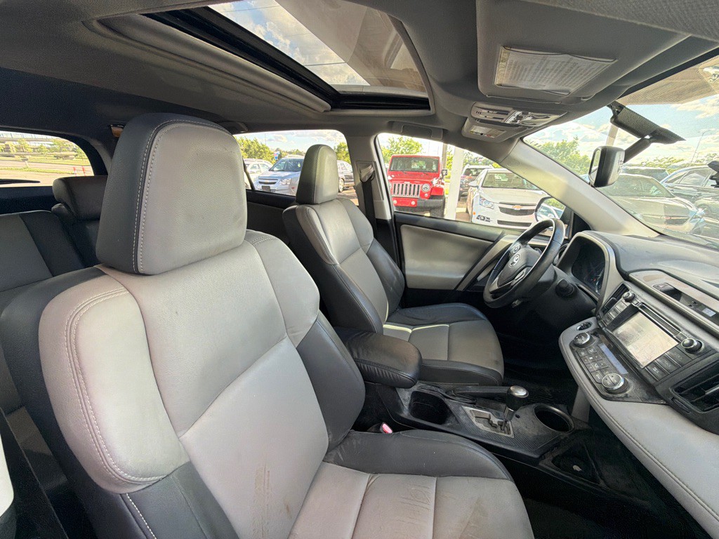 2015 Toyota Rav4 Image 5