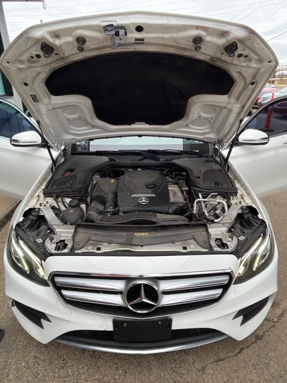 2018 Mercedes-Benz E-Class Image 12