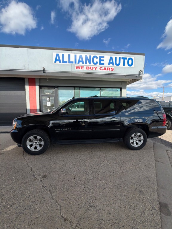 2008 Chevrolet Suburban Image 3