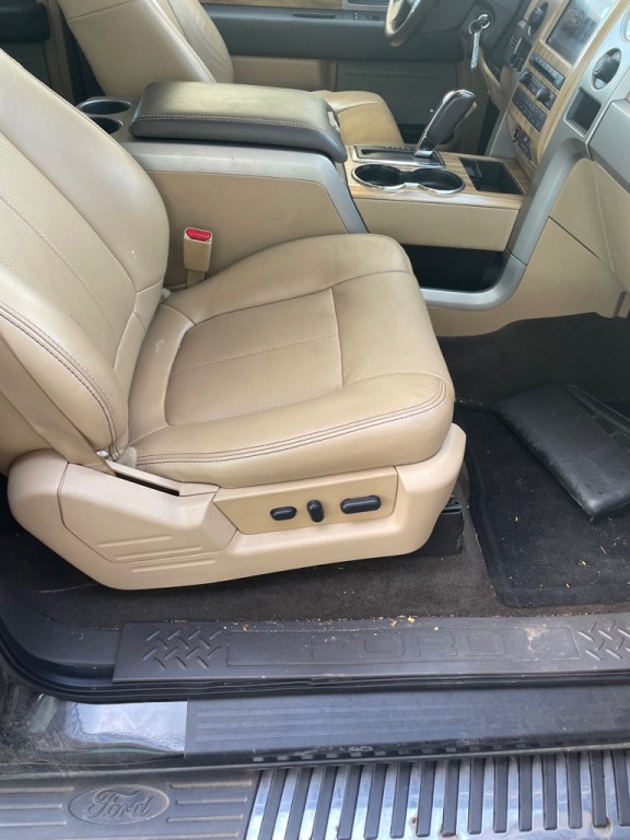 2011 Ford F-150 Image 10