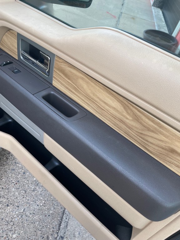 2011 Ford F-150 Image 11